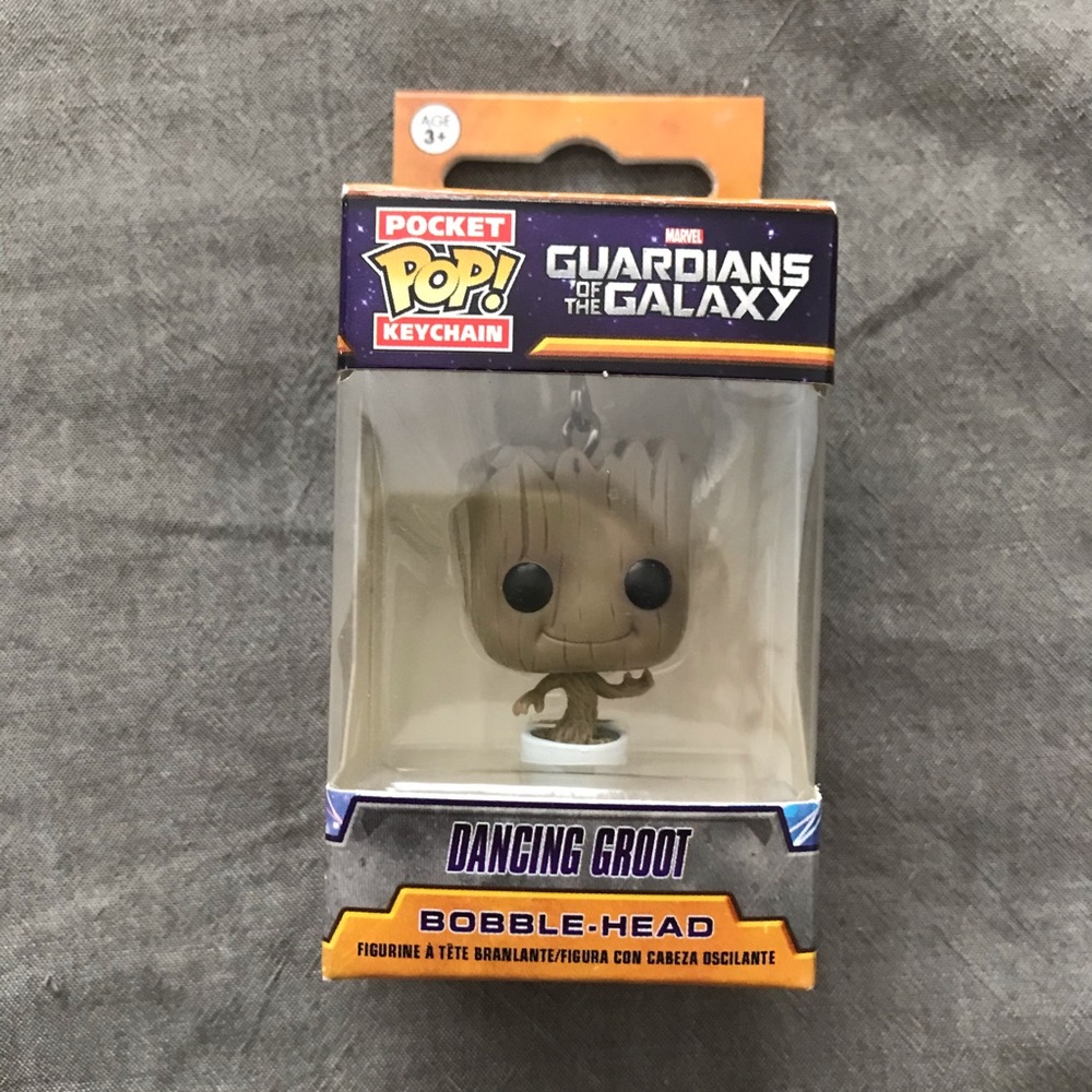 Baby Groot bobble head keychain